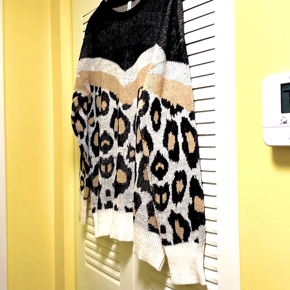 NEW Kate Sweater Collection Size Large - Picture 2 of 6